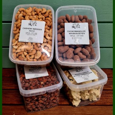 Nødder, Tørret frugt & Snacks      (kan også købes på Nøddekurven.dk)