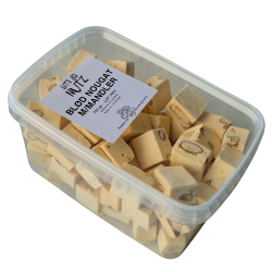 Bl�d nougat m/mandler, 750 gr (kan ogs� k�bes p� N�ddekurven.dk)